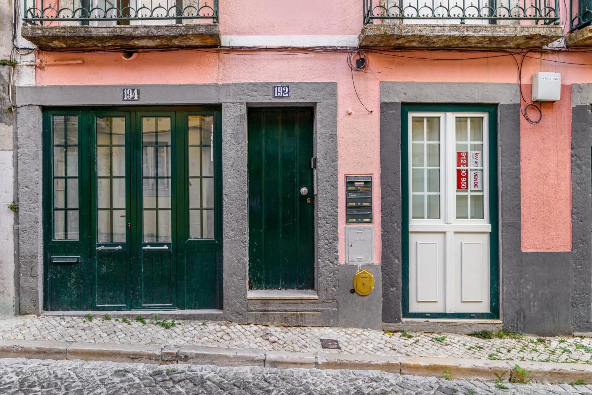 Atalaia Duplex Apartment Lisbon Bagian luar foto